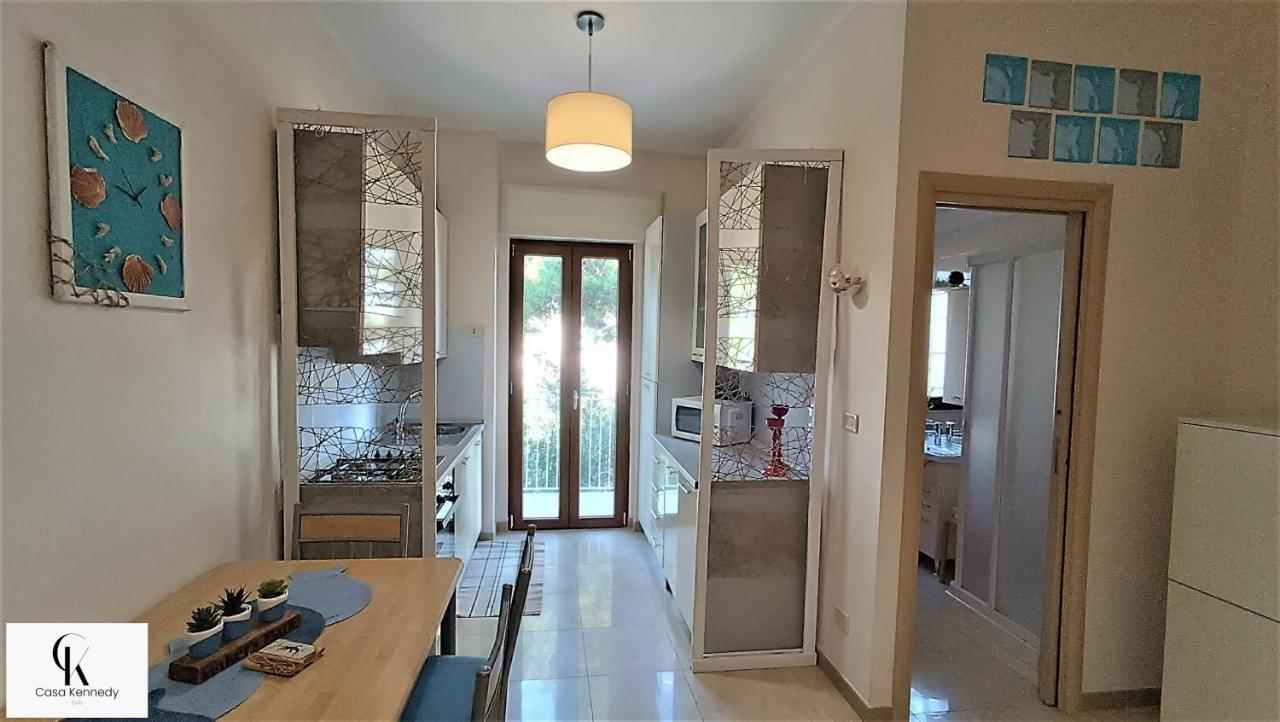 Appartamento Casa Kennedy Bari Esterno foto