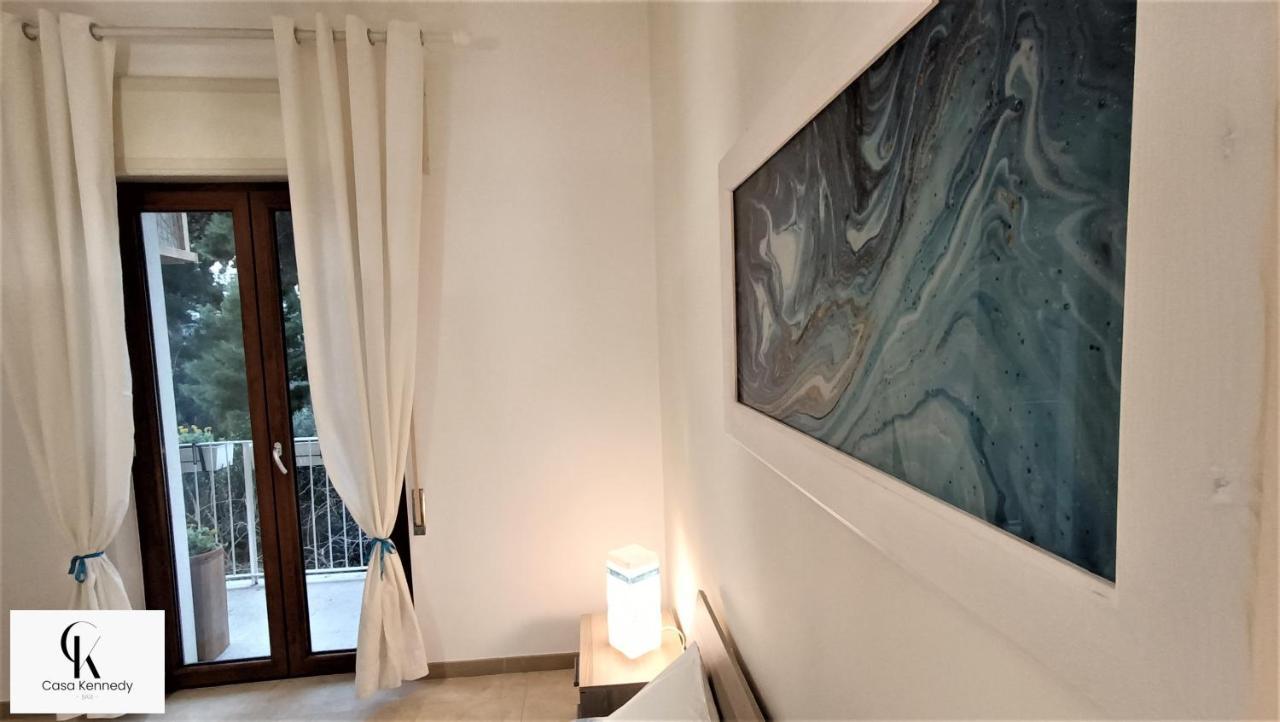 Appartamento Casa Kennedy Bari Esterno foto