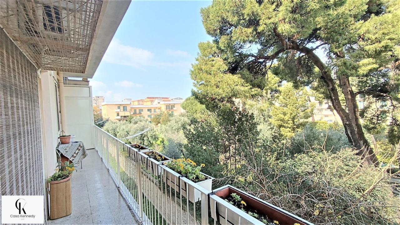 Appartamento Casa Kennedy Bari Esterno foto