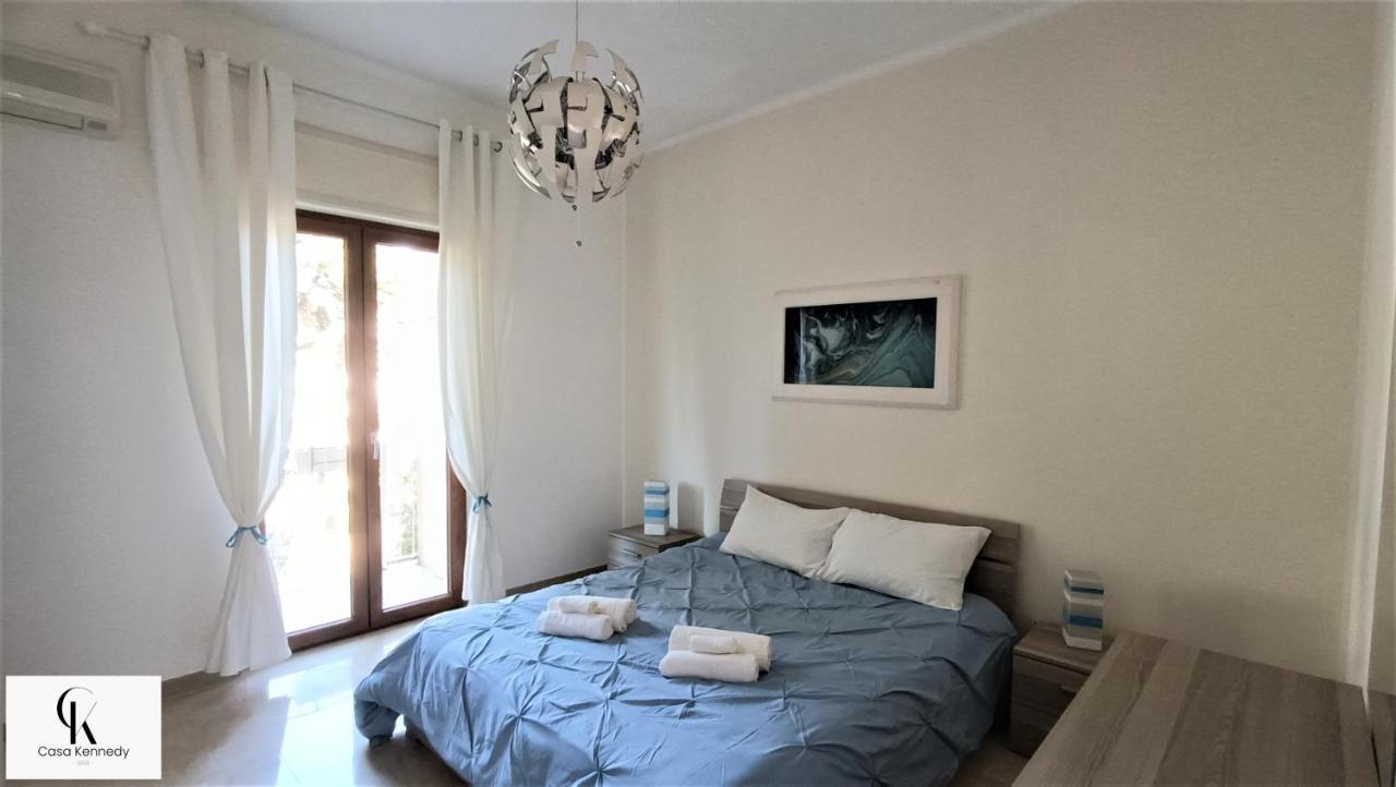 Appartamento Casa Kennedy Bari Esterno foto